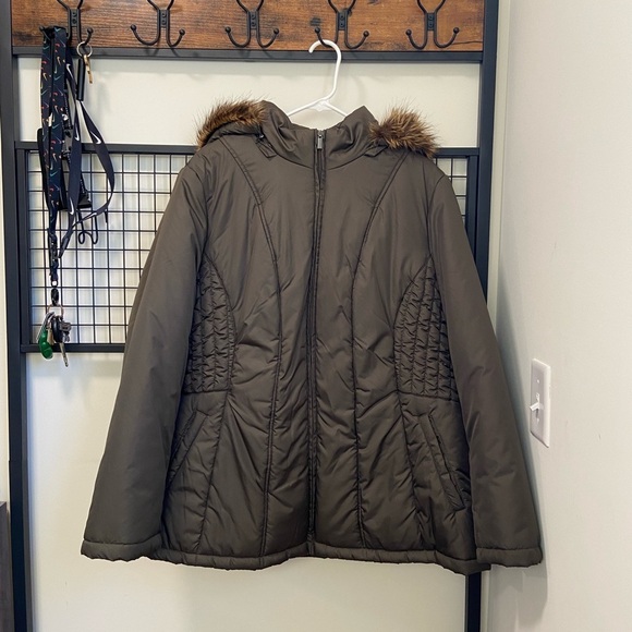 NWOT | Faded Glory women’s‎ winter puffer coat — large - Picture 1 of 6
